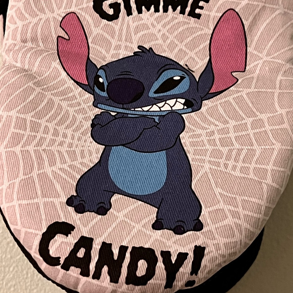 Disney Stitch Mini Oven Mitts - Picture 4 of 4